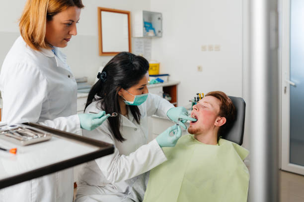 Best Emergency Dental Care for Abscessed Tooth in Gibraltar, MI
